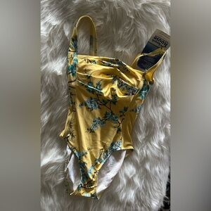 NWT Beach House one piece yellow blue floral swimsuit!